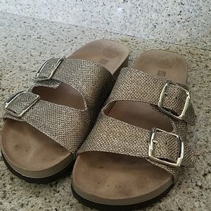 White Mountain Shoes - White Mountain Hollis Light Gold/Champagne Sandals White Mountain Shoes - White Mountain Hollis Light Gold/Champagne Sandals